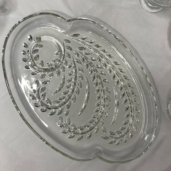 Vintage Federal Glass Homestead Snack Set.  Set of four:  Plates, cups, parfait - Picture 4 of 11